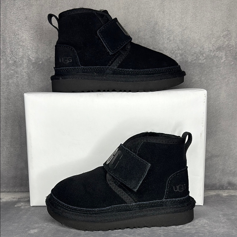 UGG Toddler Black Suede Velcro Strap Boots Size 9 | Cozy Sheepskin Winter Boot